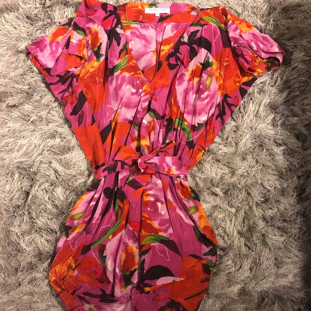 Trina Turk size 0 floral drape dress